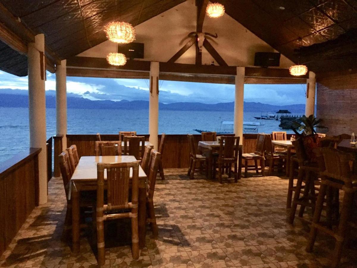 Tauig Beach Resort Moalboal Buitenkant foto