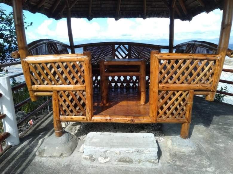 Tauig Beach Resort Moalboal Buitenkant foto